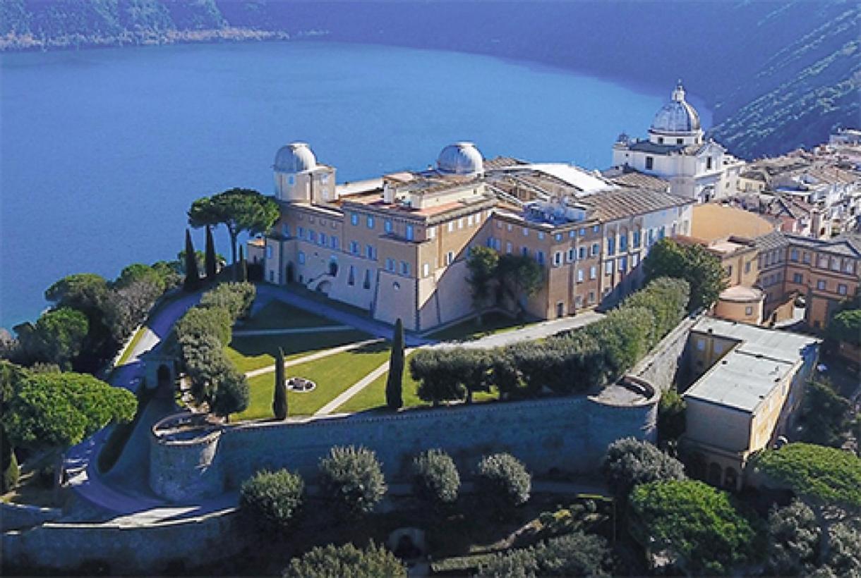 A Casa Di Marco Guesthouse - Apt Di Ciampino E Stazione Per Roma Marino Bagian luar foto